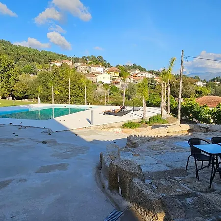 ファームステイ Quinta Vilar De Lobos アルコス・デ・ヴァルデヴェス